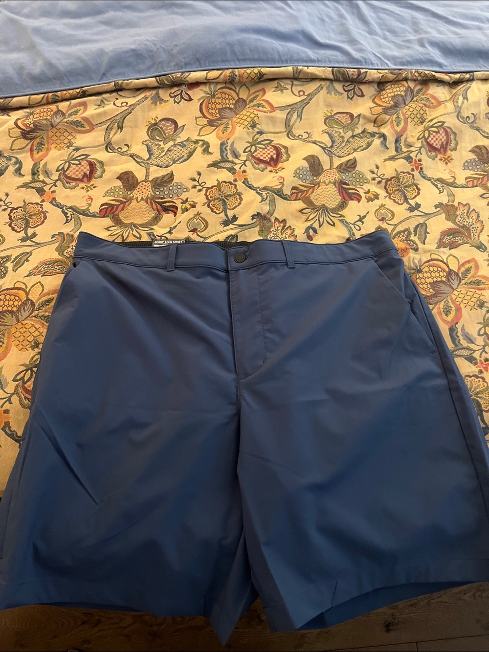 Men's Athletic Performance Shorts in Navy